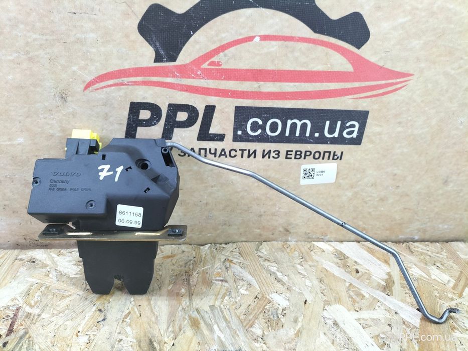 Volvo С70 I 1996-2005 S70 замок крышки багажника 9444090