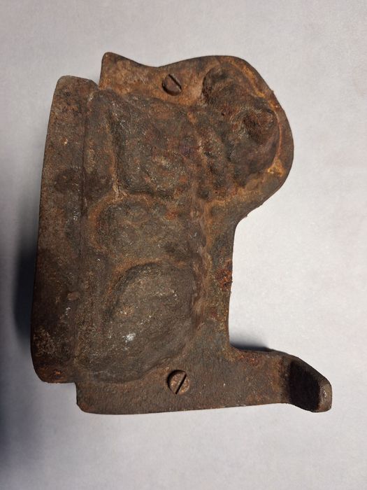 Forma żeliwna baranek