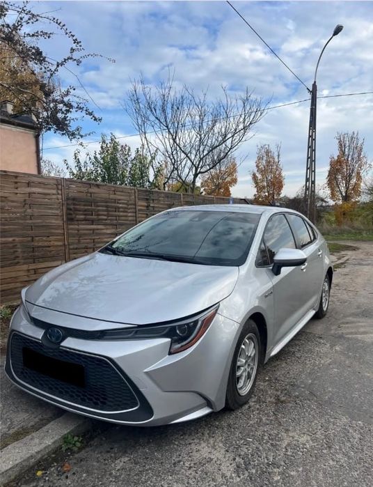 Toyota corolla hybrid 2021