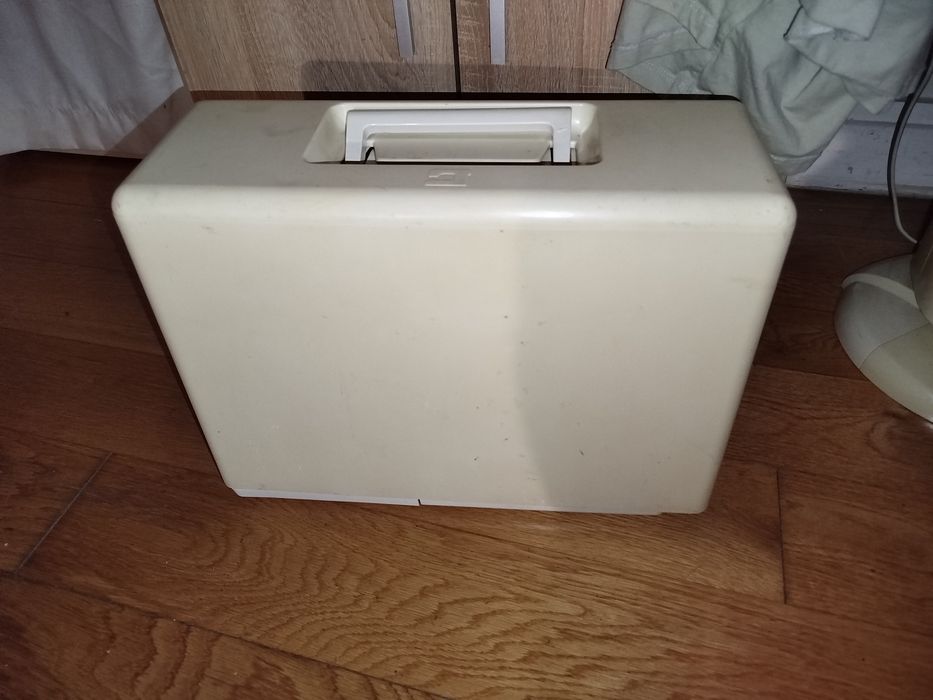 Máquina de costura pfaff 382