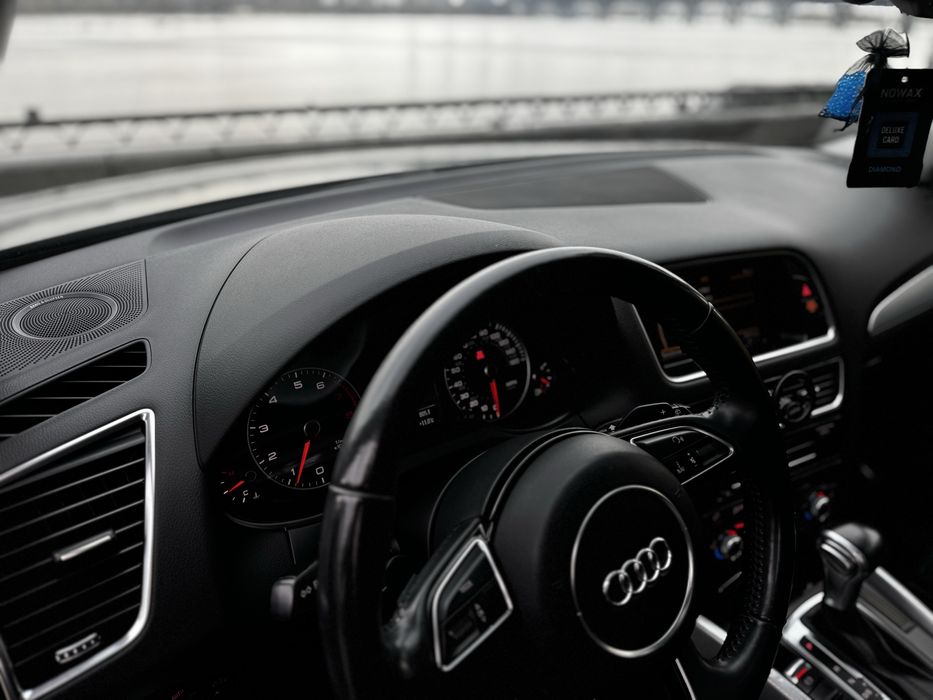 Audi Q5 S-Line 2.0 TFSI