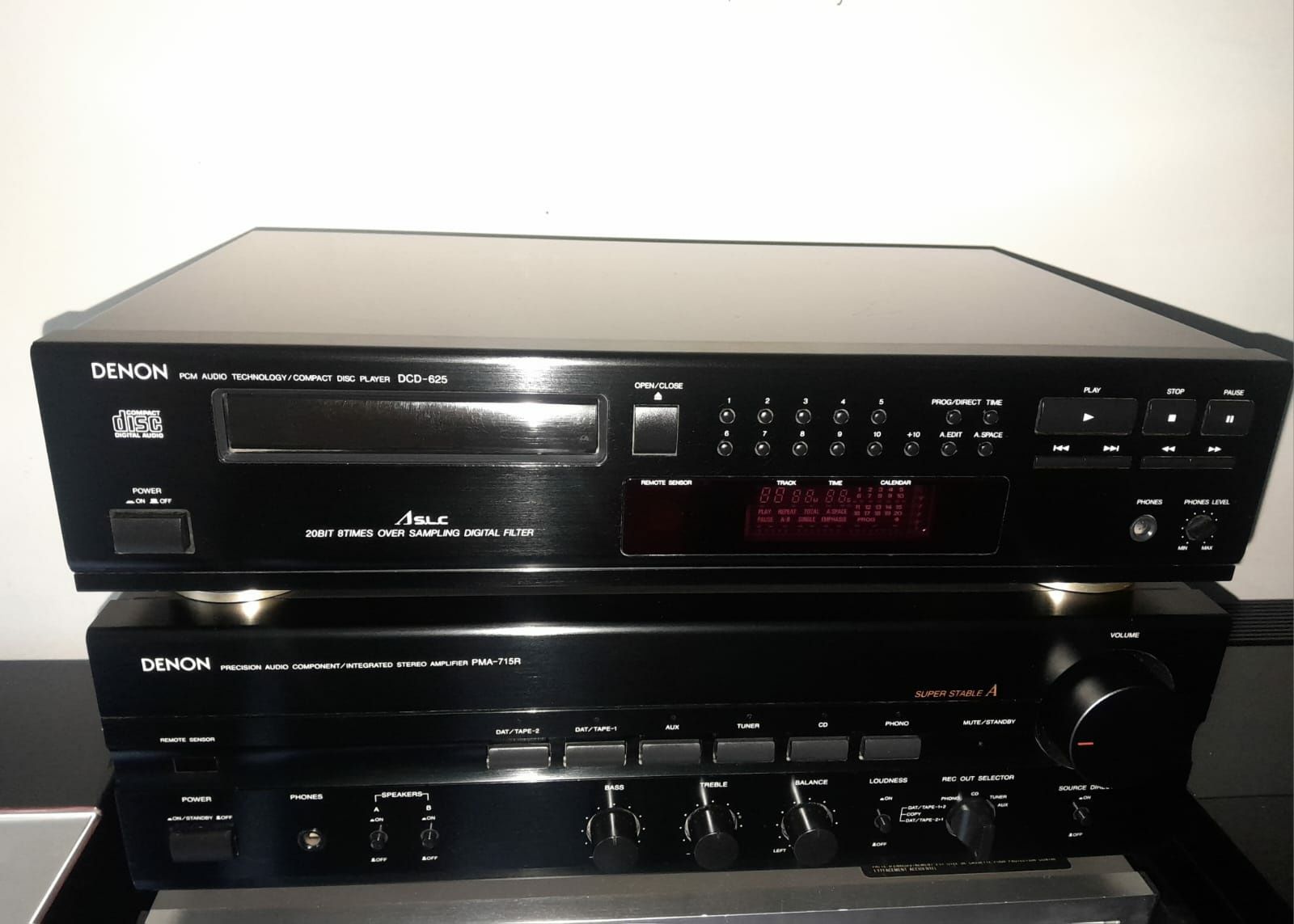 Leitor de CD Denon