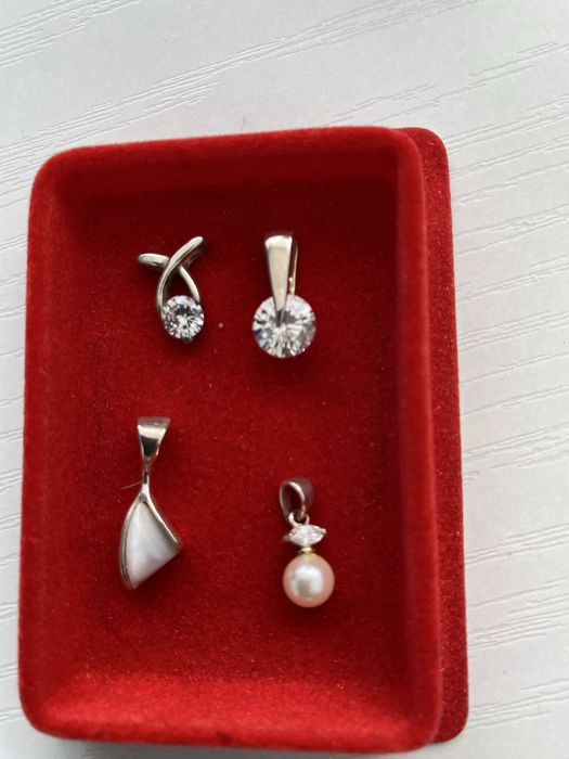 Srebrne wisiorki / zawieszki + kolczyki