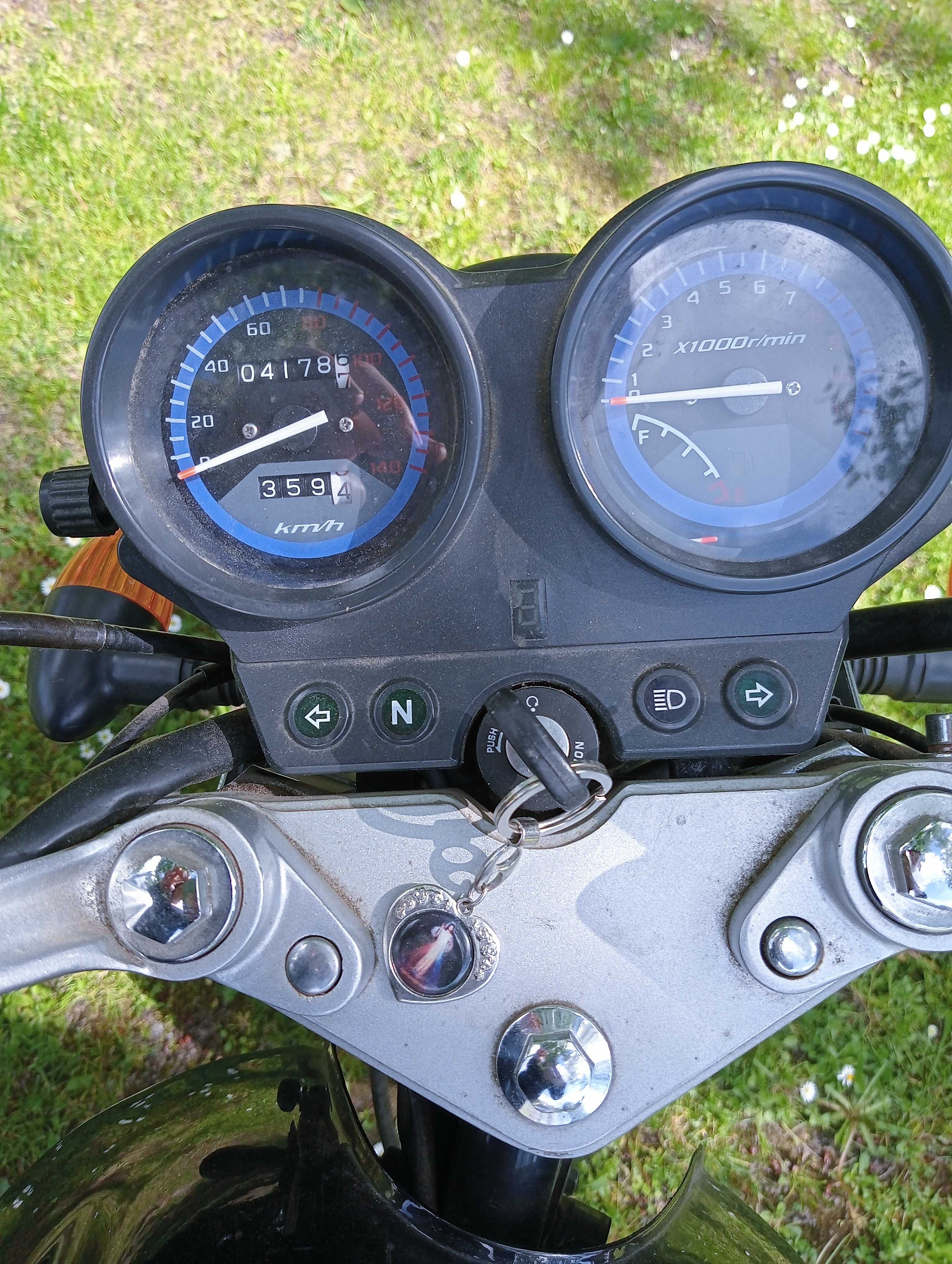Motor Zipp 125cc