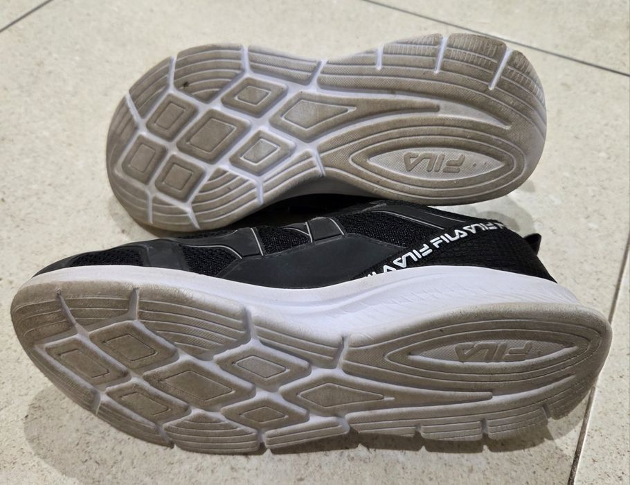 Tenis Fila preto