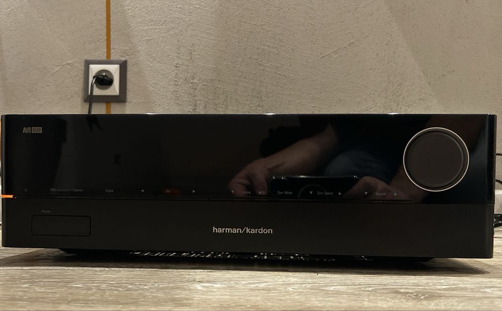 Harman kardon amplituner avr151s perfekt