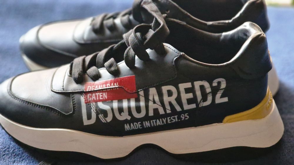 Кросівкі DSQUARED2 черного коліру