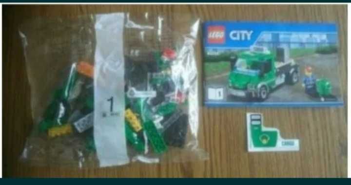LEGO 60052 City sam samochód cargo z minifigurką