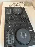 Pioneer DJ DDJ-FLX4 - kontroler DJ Rekordbox / Serato