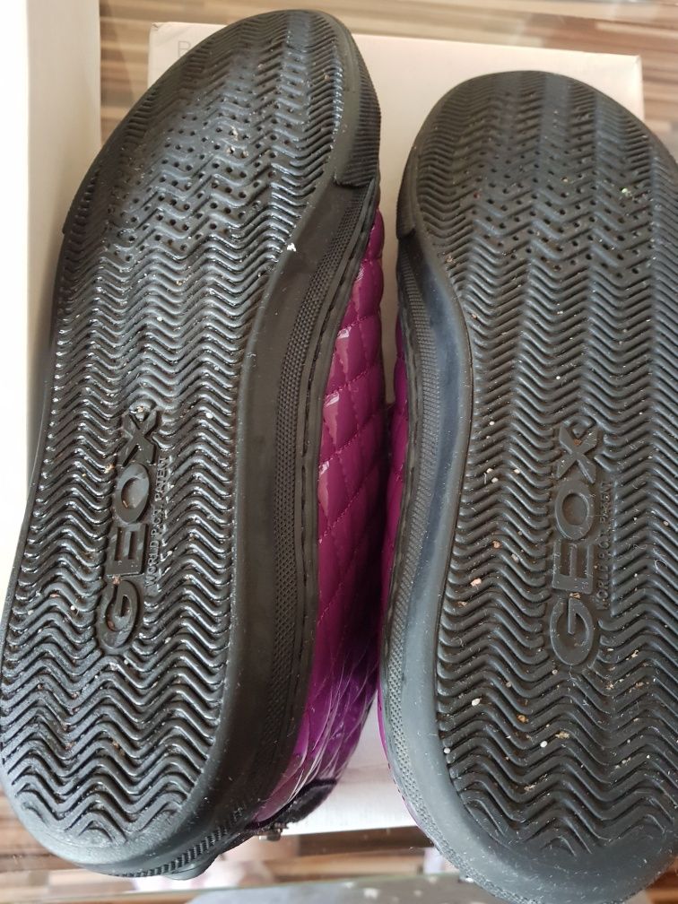 Sneakersy GEOX purpurowe lakierowane pikowane