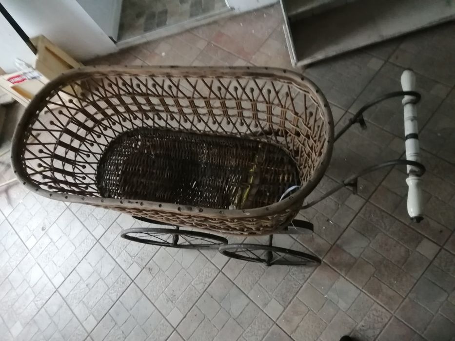 Wózek starodawny do renowacji