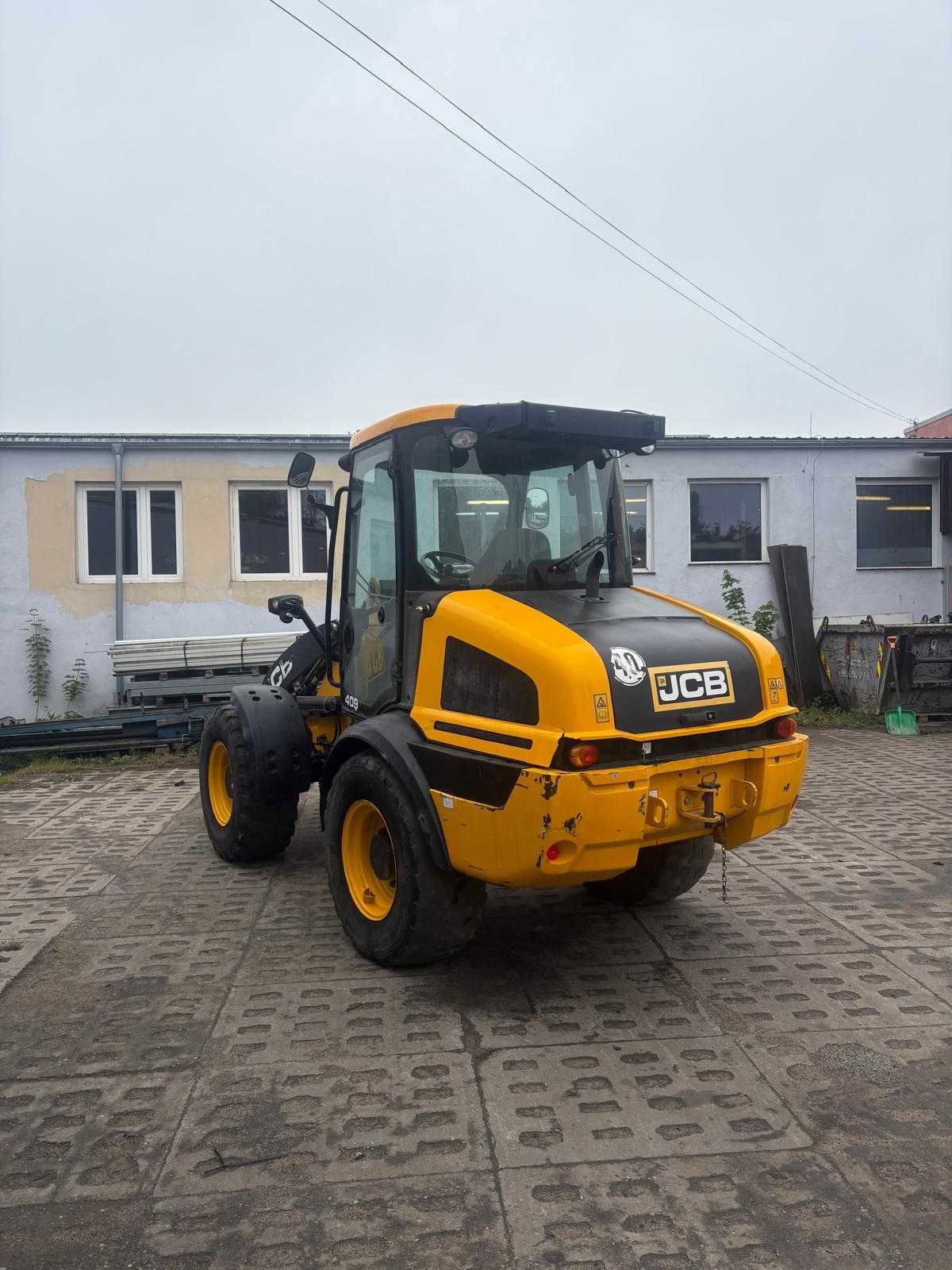 Ładowarka kołowa JCB 409 AGRI 2014r. w bardzo dobrym stanie