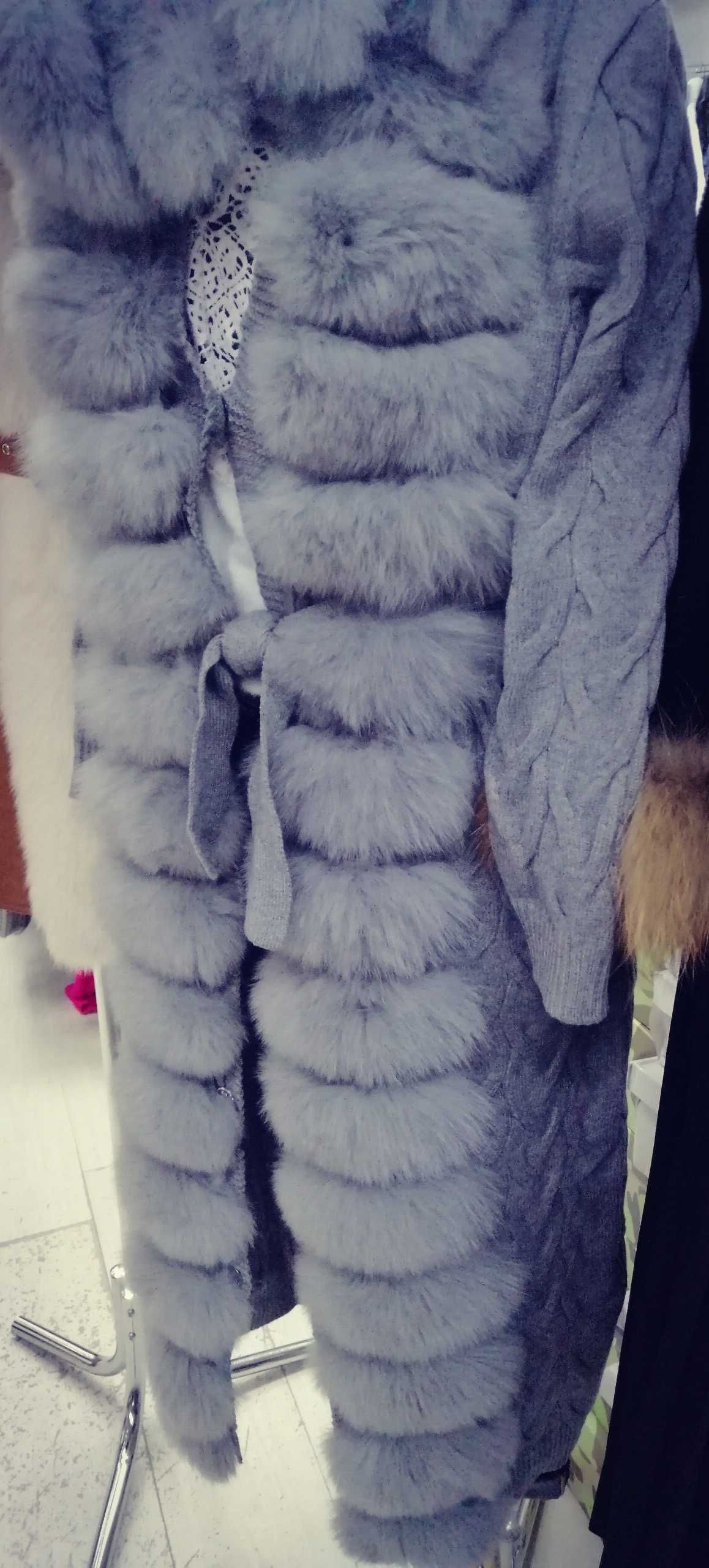 Płaszcz sweter długi lis kaptur naturalne futro szare lisy