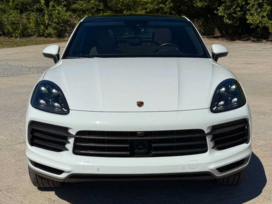 Porsche Cayenne Coupe      2023