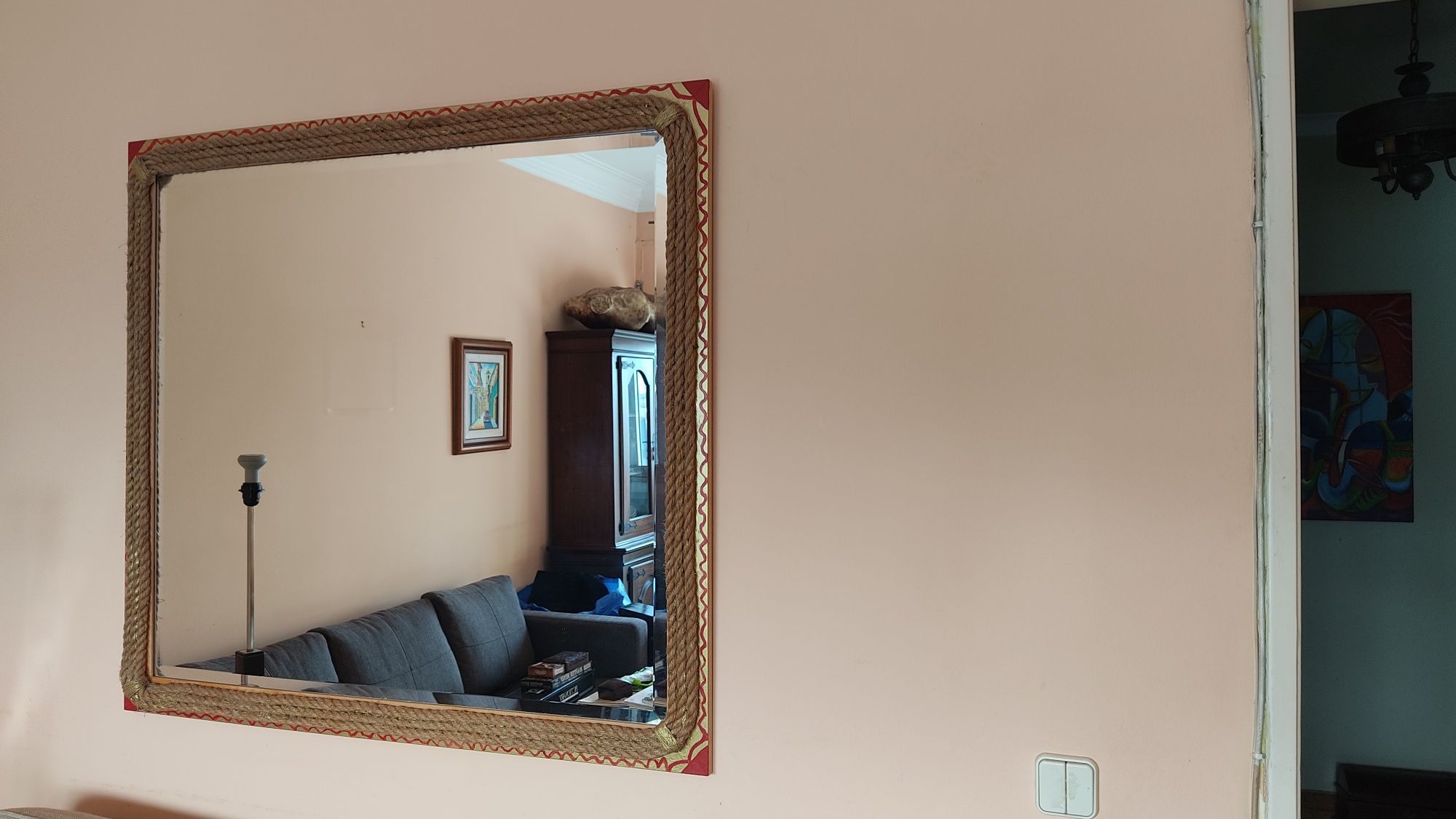 Espelho rústico, com decoração artesanal, feita á mão