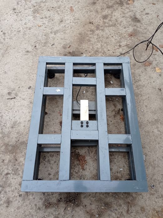 Продам весы     .