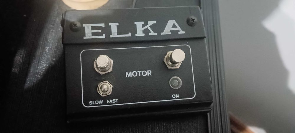 Órgão hammond - xk1 + leslie elka