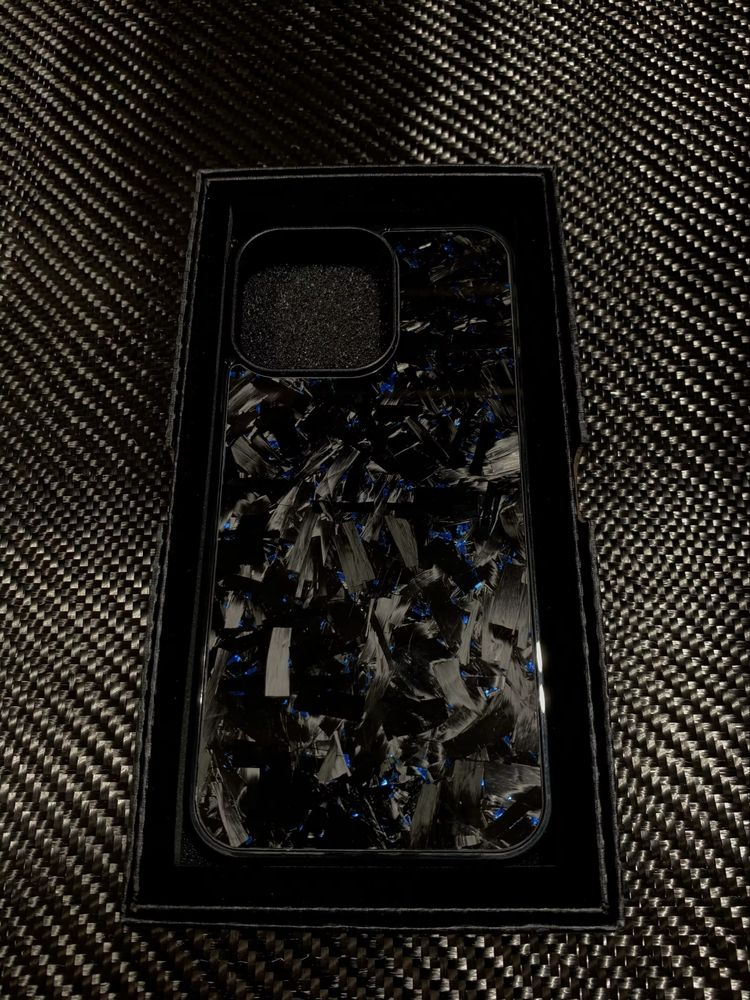 Чохол з справжнього кованого карбону для iphone 16, 16 pro, 16 pro max