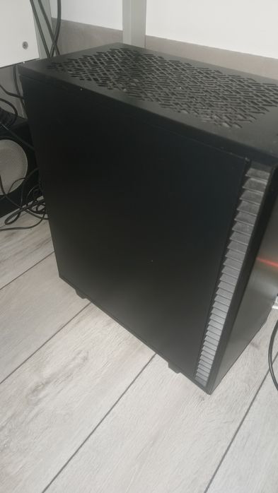 Sprzedam komputer rtx 3070 Ryzen5, 3600, 32 GB ram