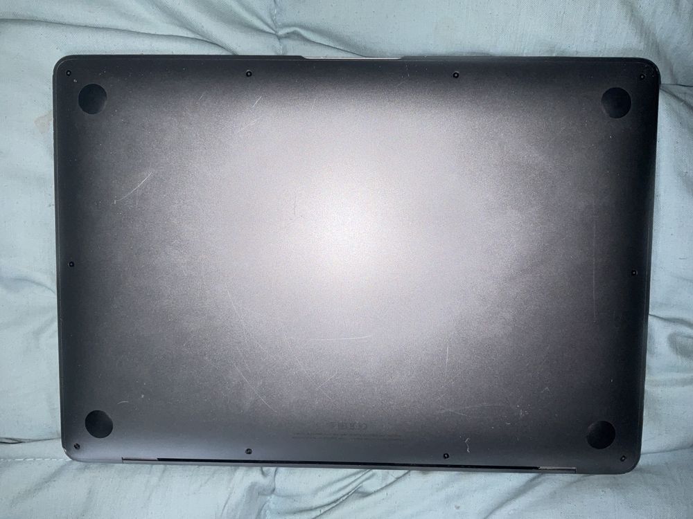 Macbook air m1 2337 2020