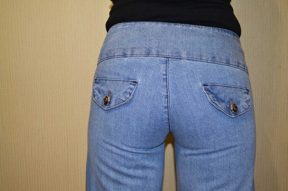 Джинсы брюки голубые Versace клеш расклешенные трубы Размер M