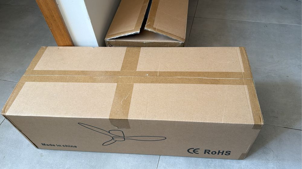 Ventilador de teto NOVO SELADO