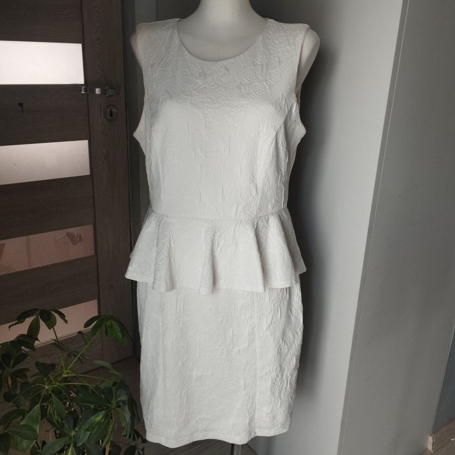 Sukienka damska H&M z baskinką kremowa, rozmiar L/XL