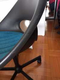 Krzesło do biurka z Ikea
