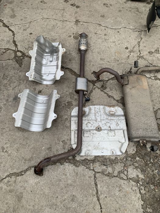 Хюндай Кона вихлопна система, глушник