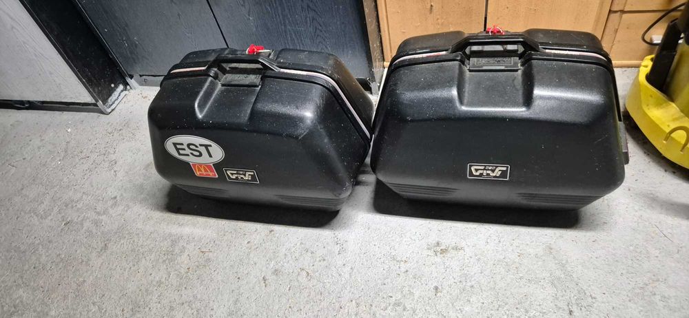 KUFRY GIVI MONOKEY motocyklowe boczne