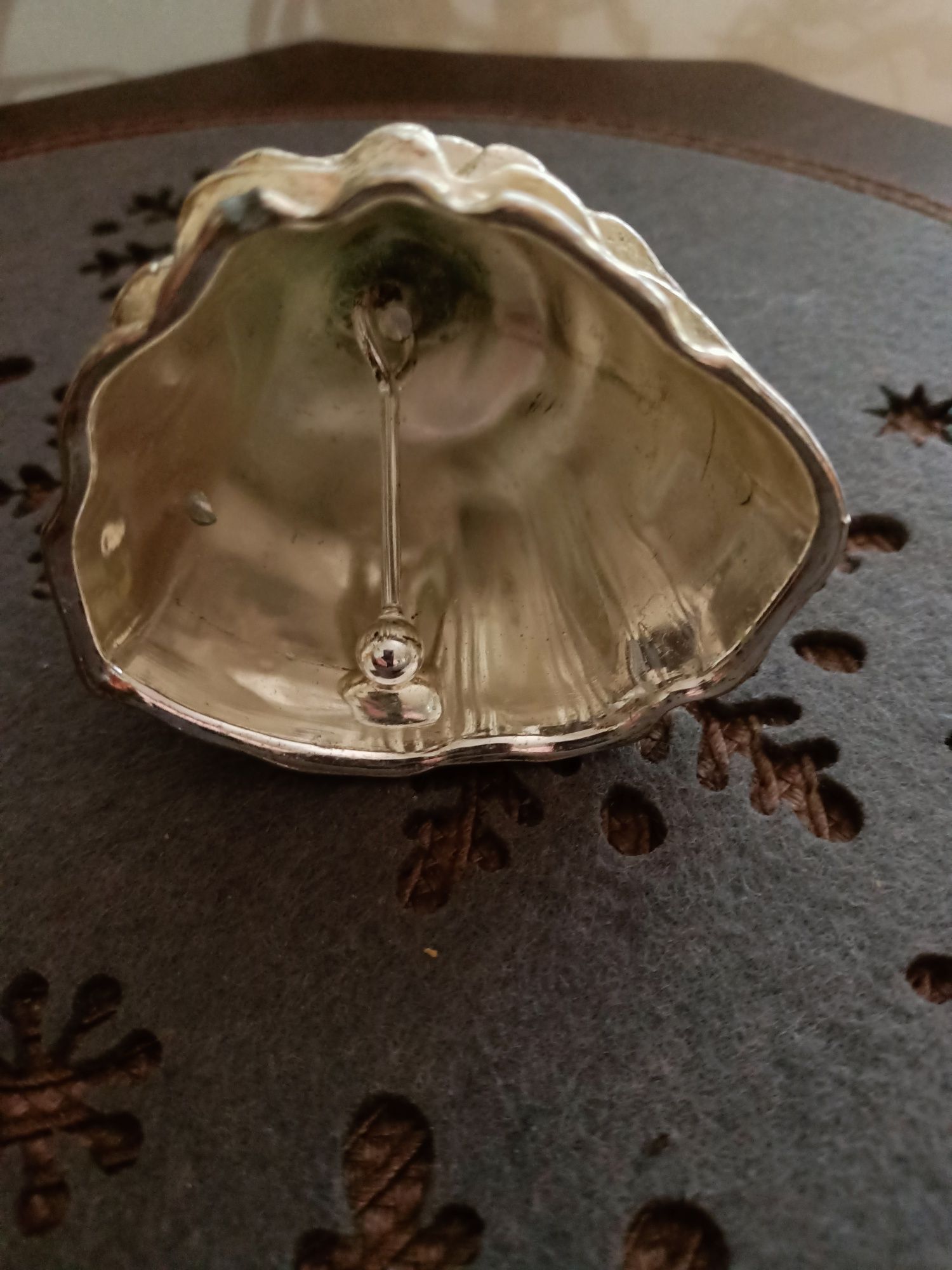 Dawny dzwonek figuralny,dama, srebrzony, Vintage.