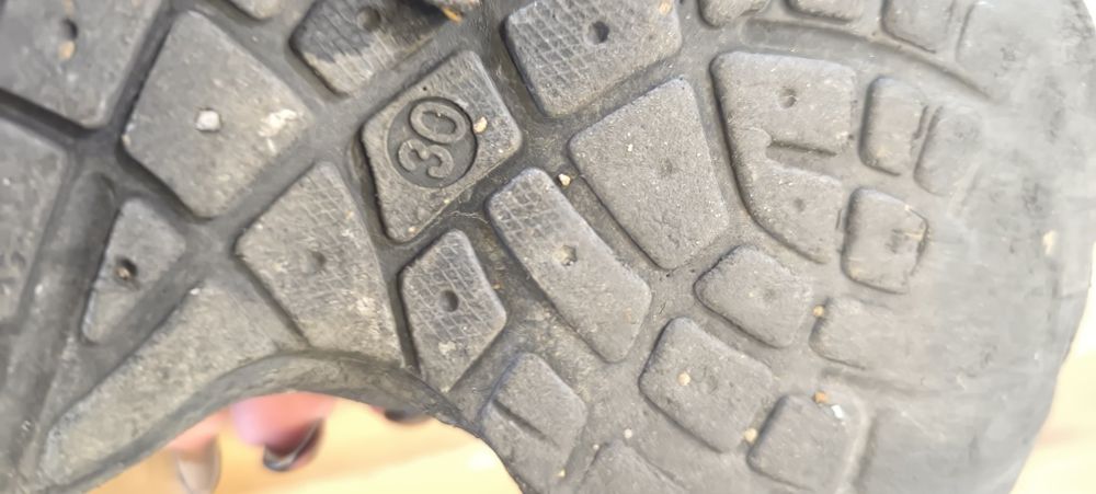 Отдам детскую обувь