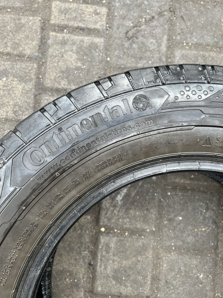 195/70/R15c (4) Continental