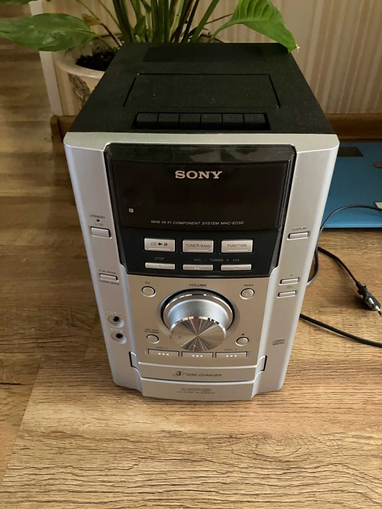 Музичний центр Sony HCD-ES50
