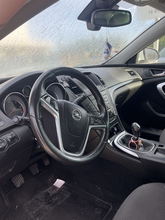 Opel Insignia para peças