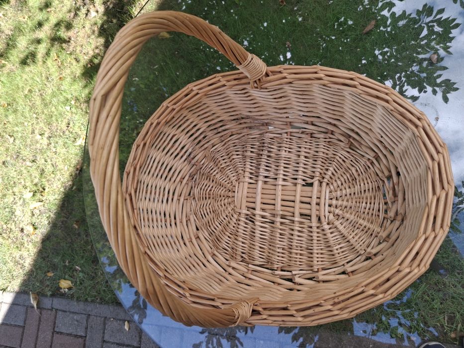 Koszyk wiklinowy