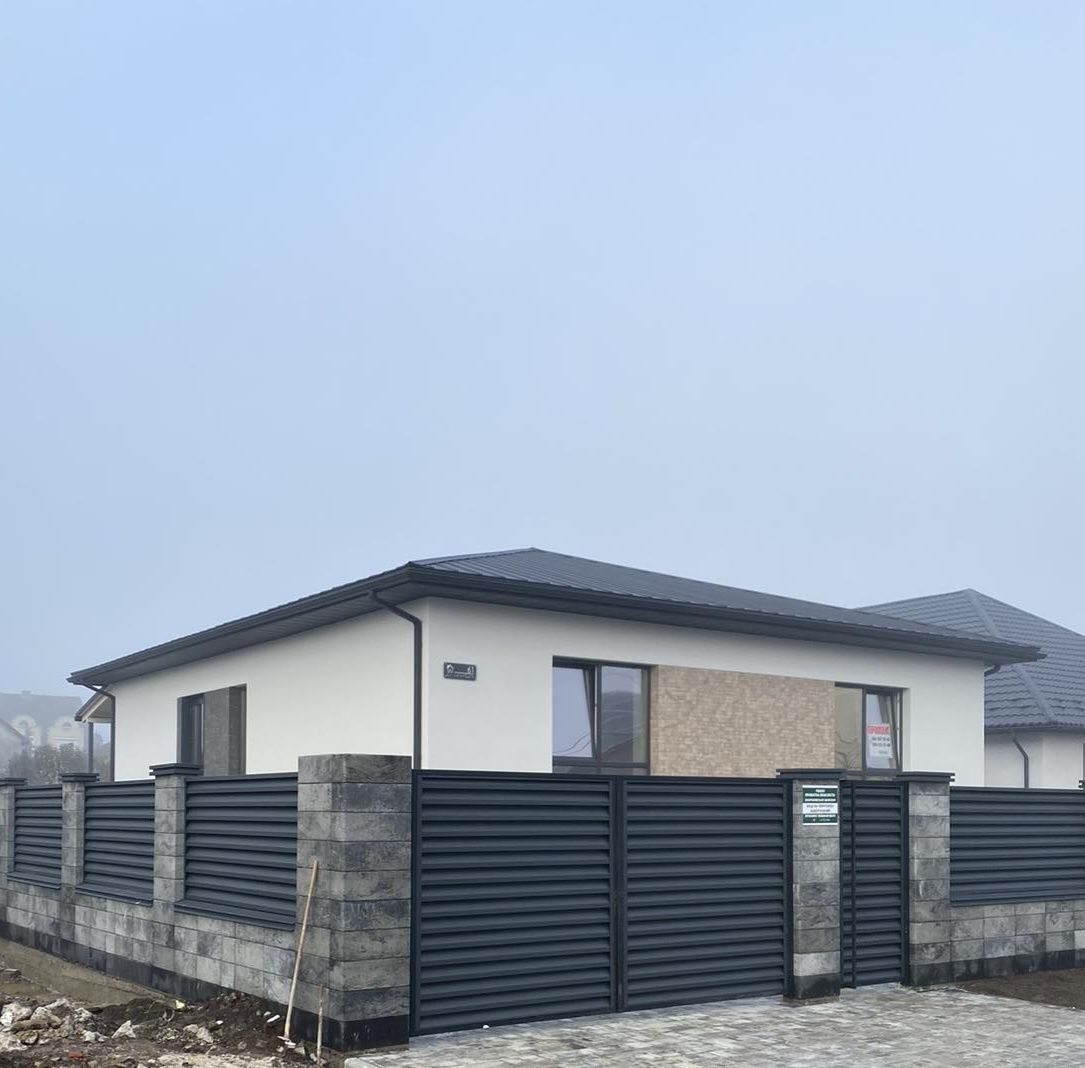 ПРОДАЄТЬСЯ БУДИНОК в елітному районі