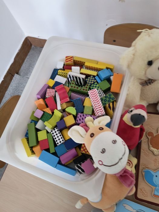 Sprzedam zestaw zabawek