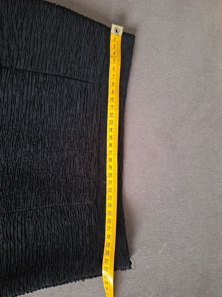 Czarna ołówkowa spódnica mango 36