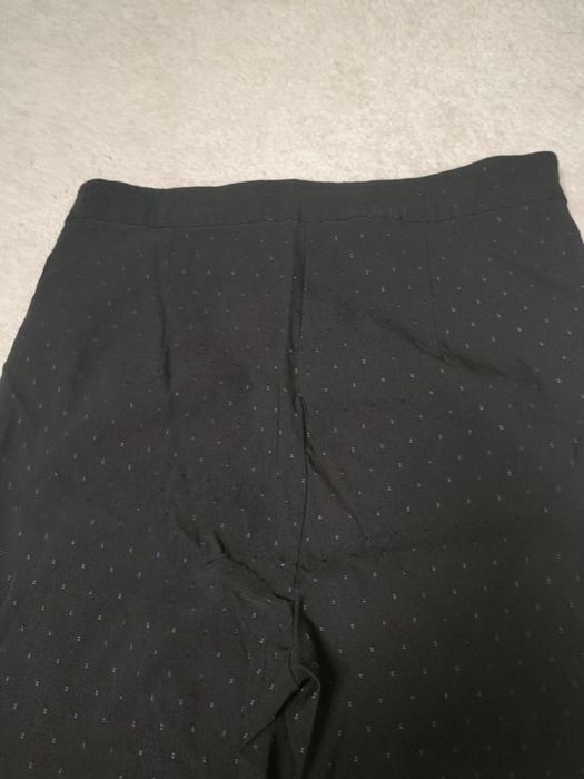 Reserved spodnie damskie  wyższy stan czarne  print viskoza 38
