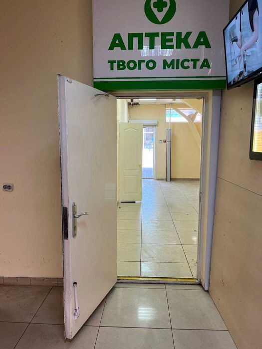 Оренда 59,1 м2/1 поверх/ м. Масельського 20 метрів
