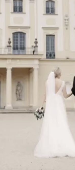 Suknia slubna w idealnym stanie