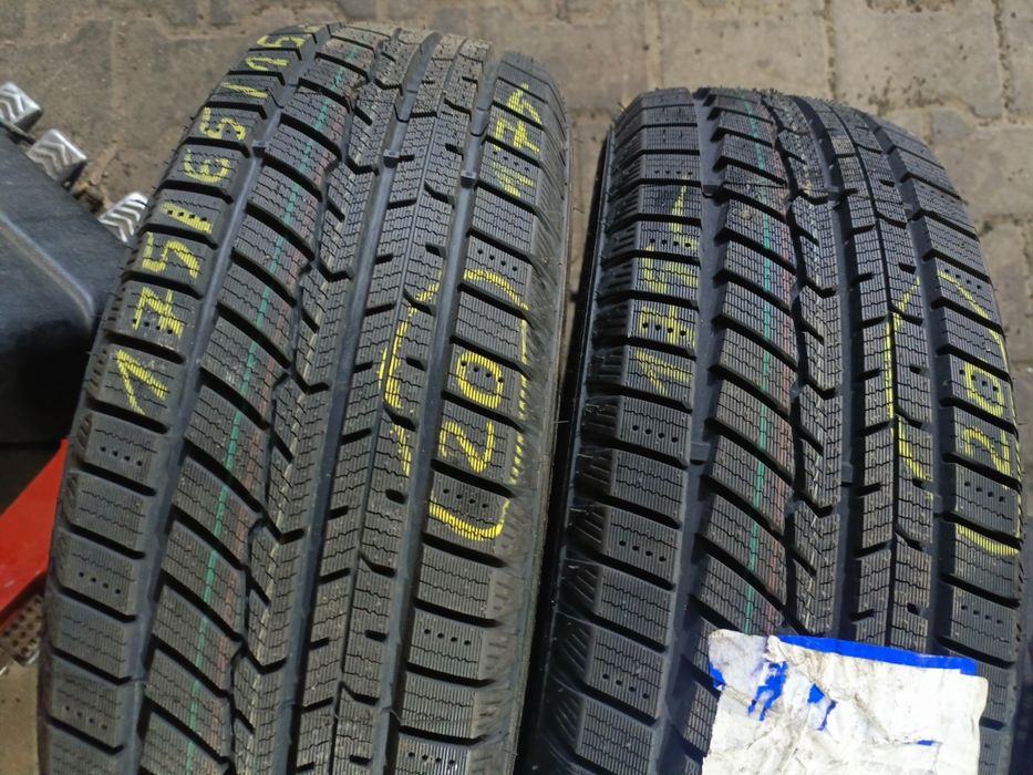Nowe opony zimowe 175/65/15 Fortuna 2 sztuki 2022r