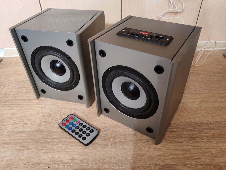 Музичний центр блютуз колонки сабвуфер колонка радіо магнітола