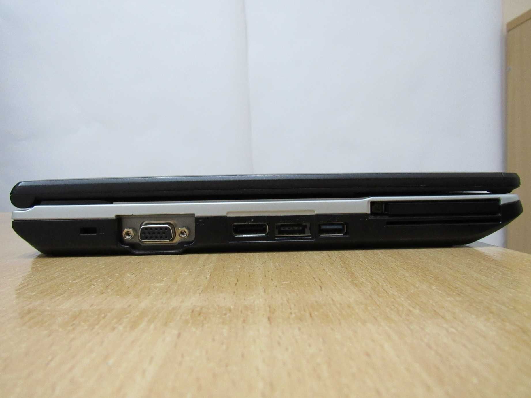 Ноутбук Fujitsu 15.6 / Intel Core i5-2430M / 6Gb / 120SSD