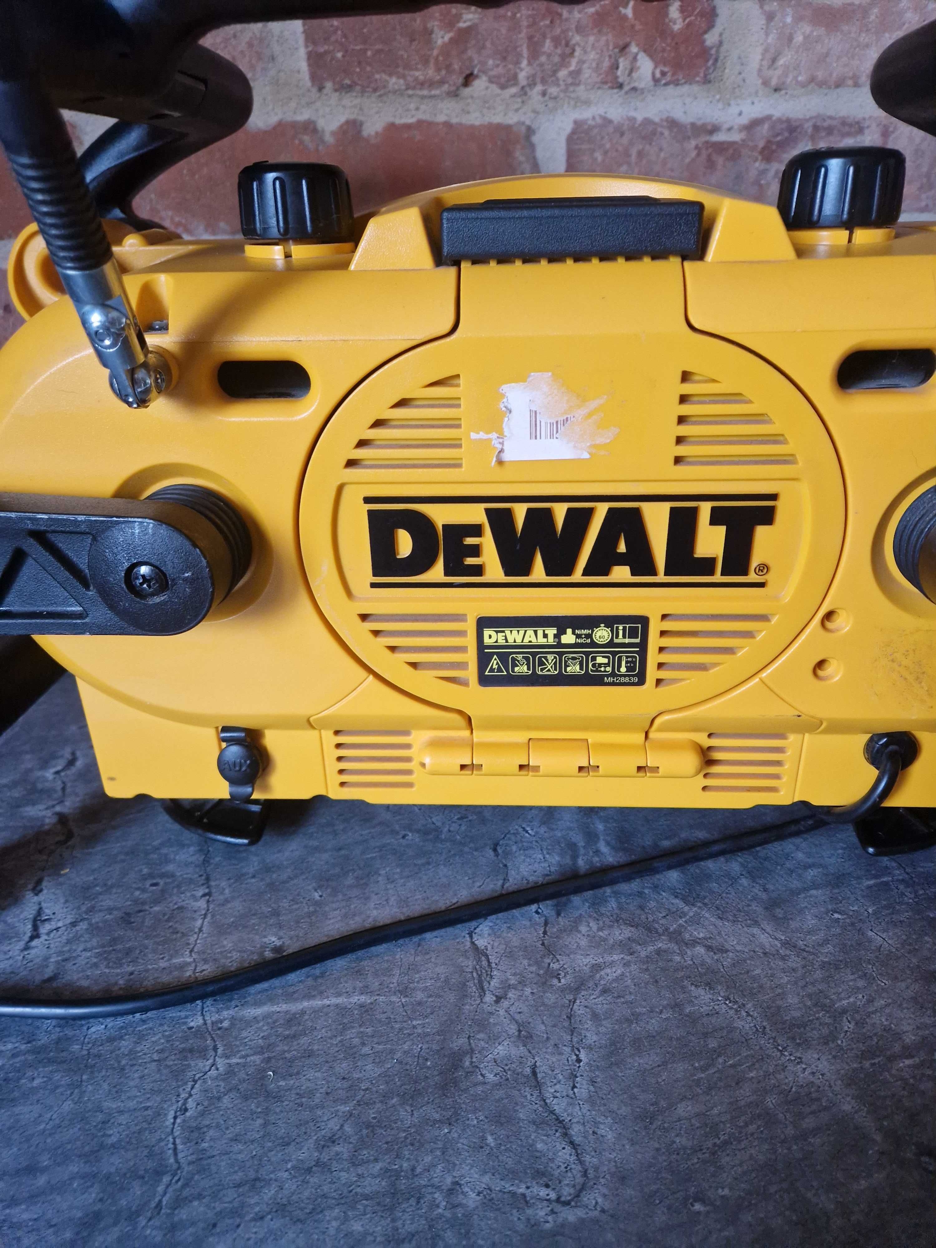 Radio budowlane  Dewalt