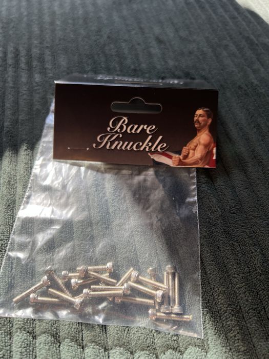 Bare Knuckle humbuker pol bolt chrom