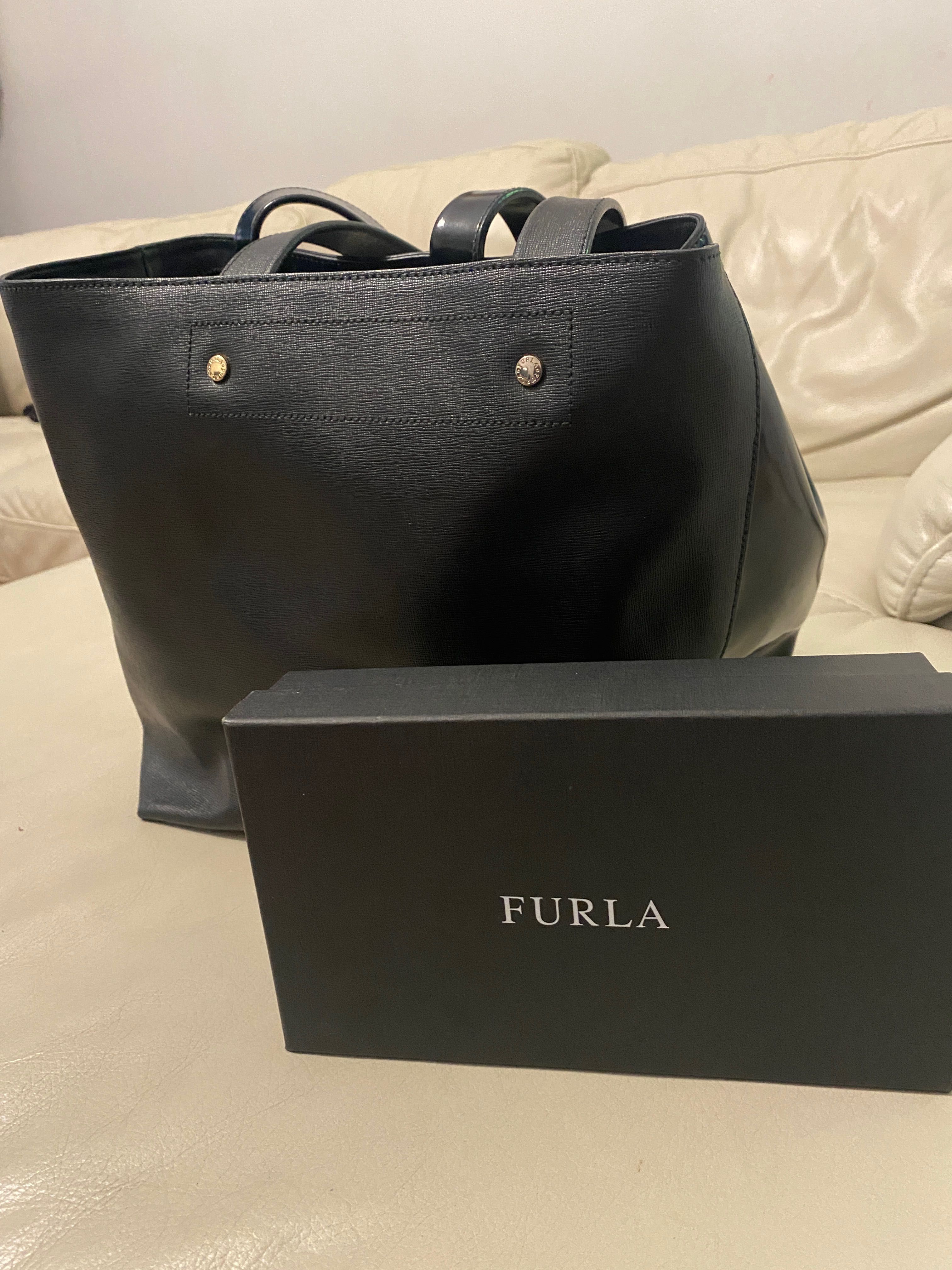 Oryginalna torebka Furla czarna klasyk