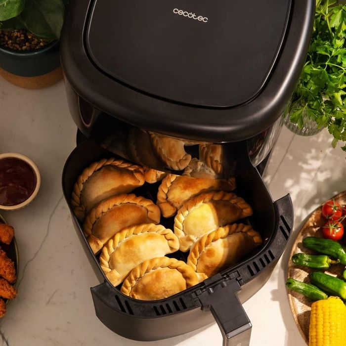 Cecotec Frigideira sem óleo 6L de ar quente cecofry bombastic 6000.