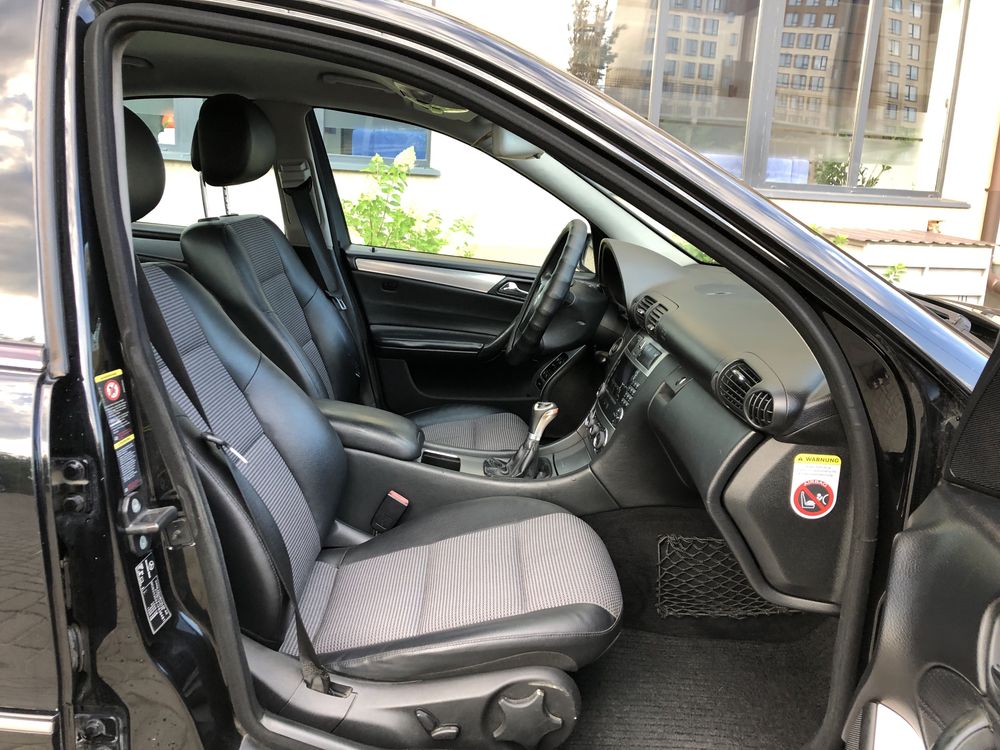 Mercedes benz c class